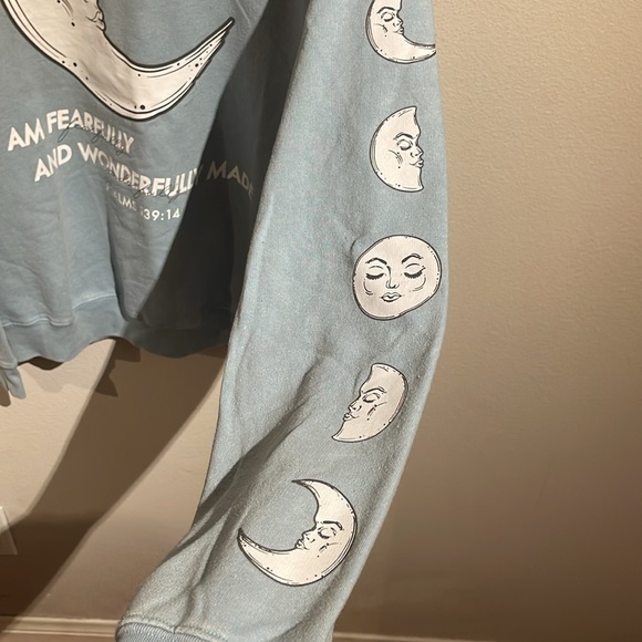 Blue Graphic Sweatshirt with Moon Design Size 2X - Picture 3 of 3